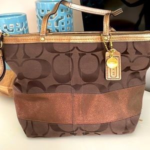Very good condition!! Coach purse - brown, gold and rose gold